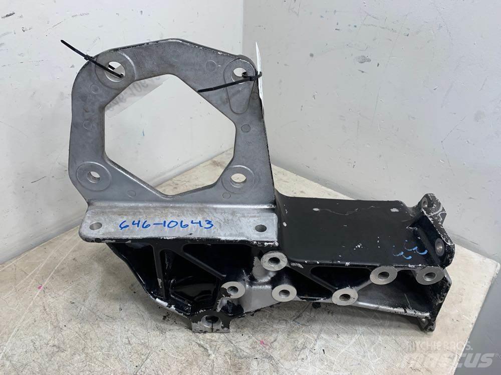 Peterbilt  Other components