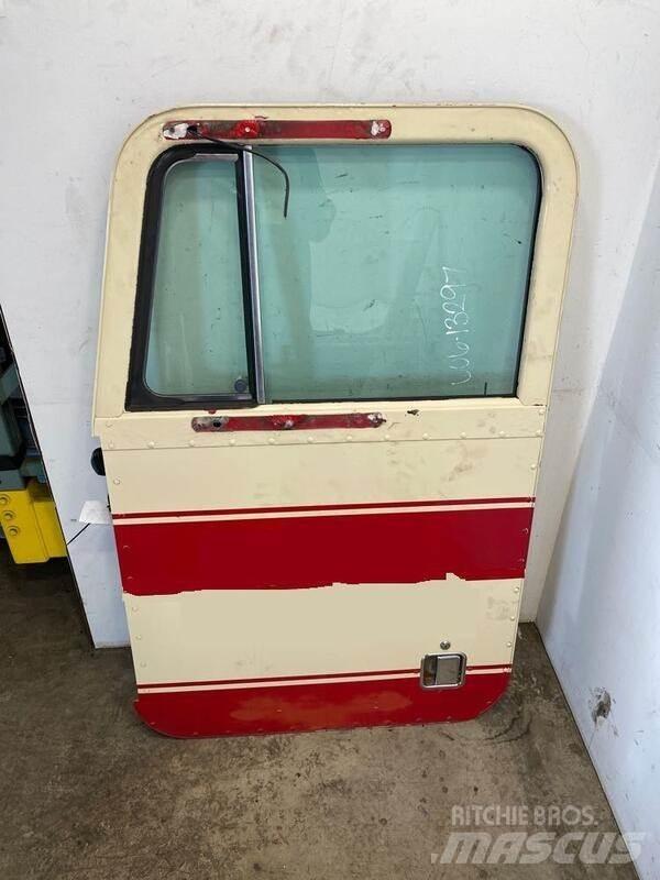Peterbilt  Other components