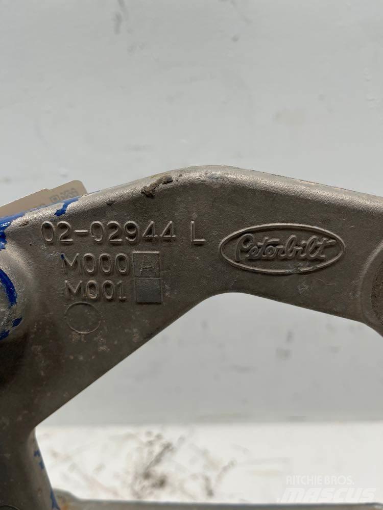 Peterbilt  Other components