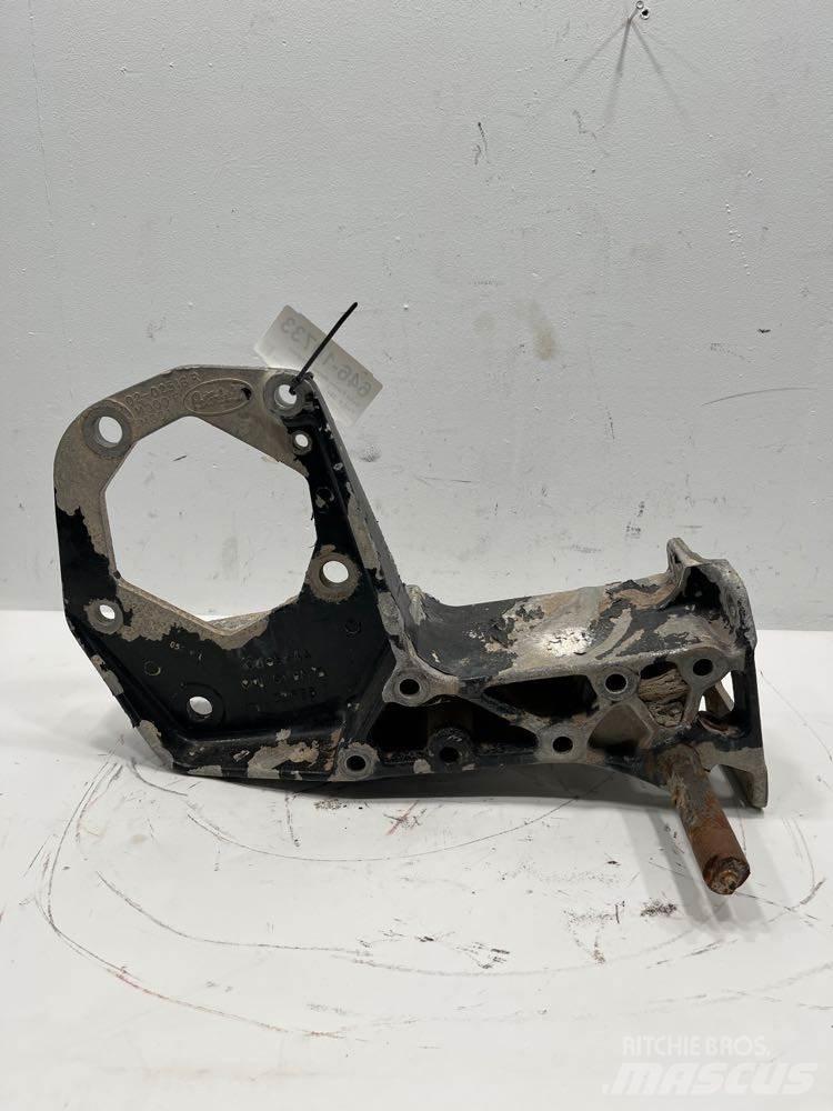Peterbilt  Other components