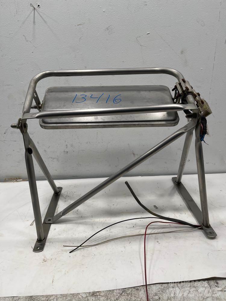 Peterbilt  Other components