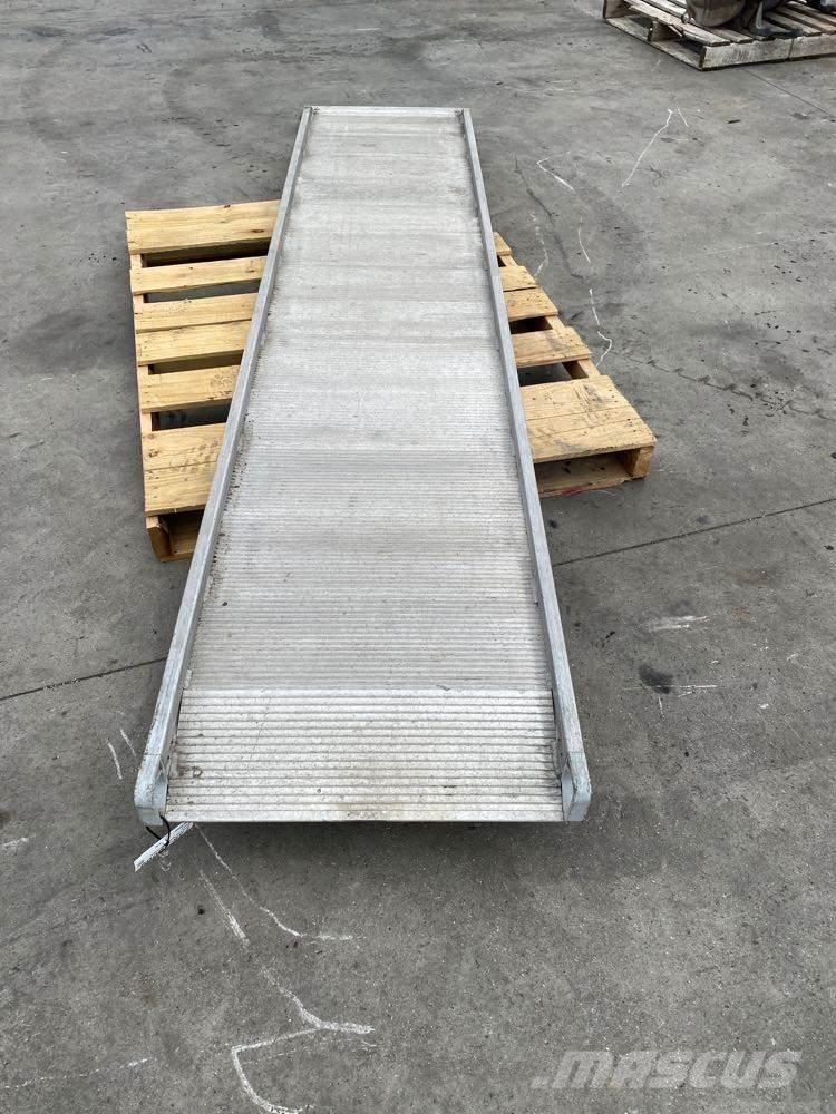  Ramp Other components