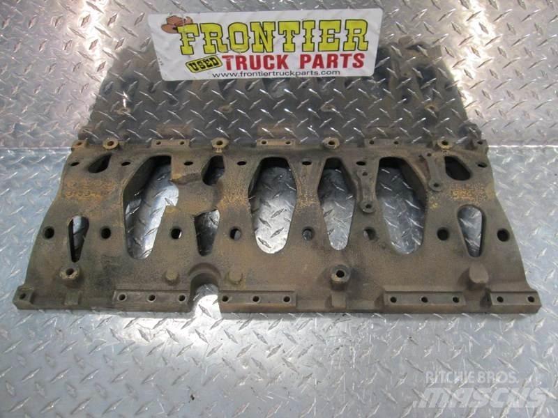 Volvo D12D Other components