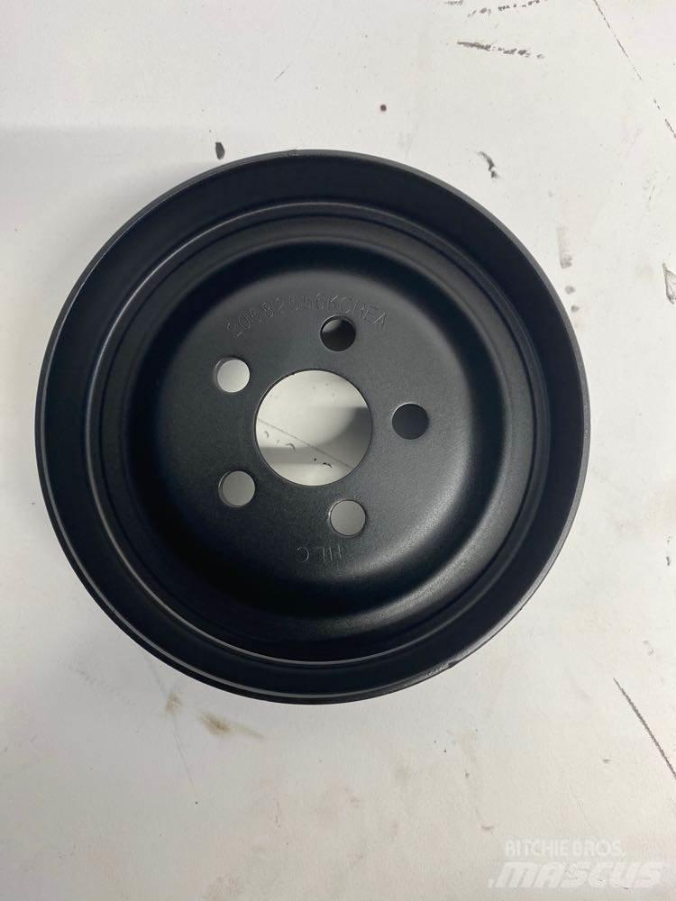 Volvo D13 Other components