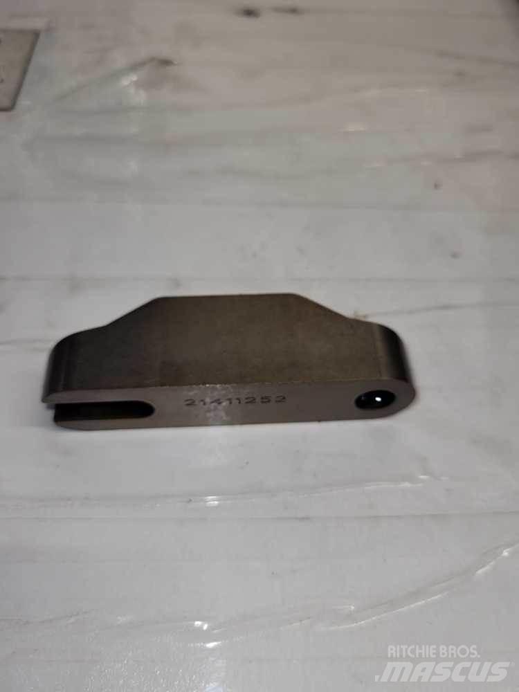 Volvo D13 Other components