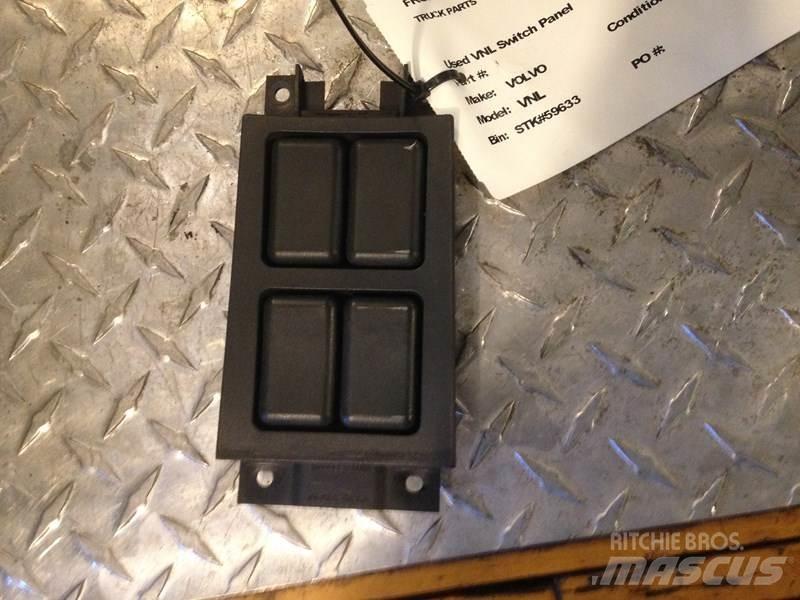 Volvo VNL Electronics