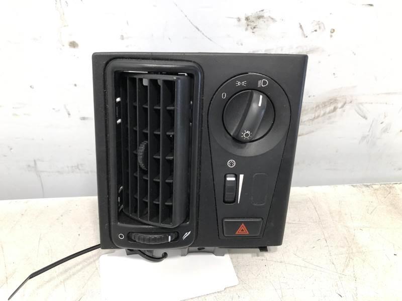 Volvo VNL Electronics