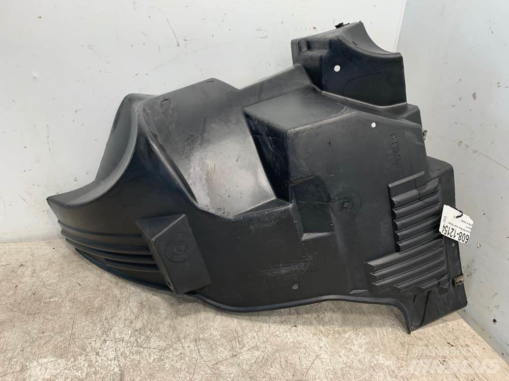 Volvo VNL Other components