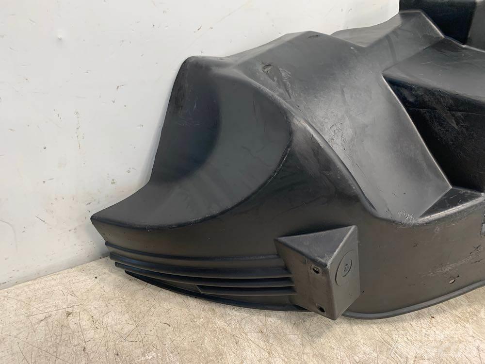 Volvo VNL Other components