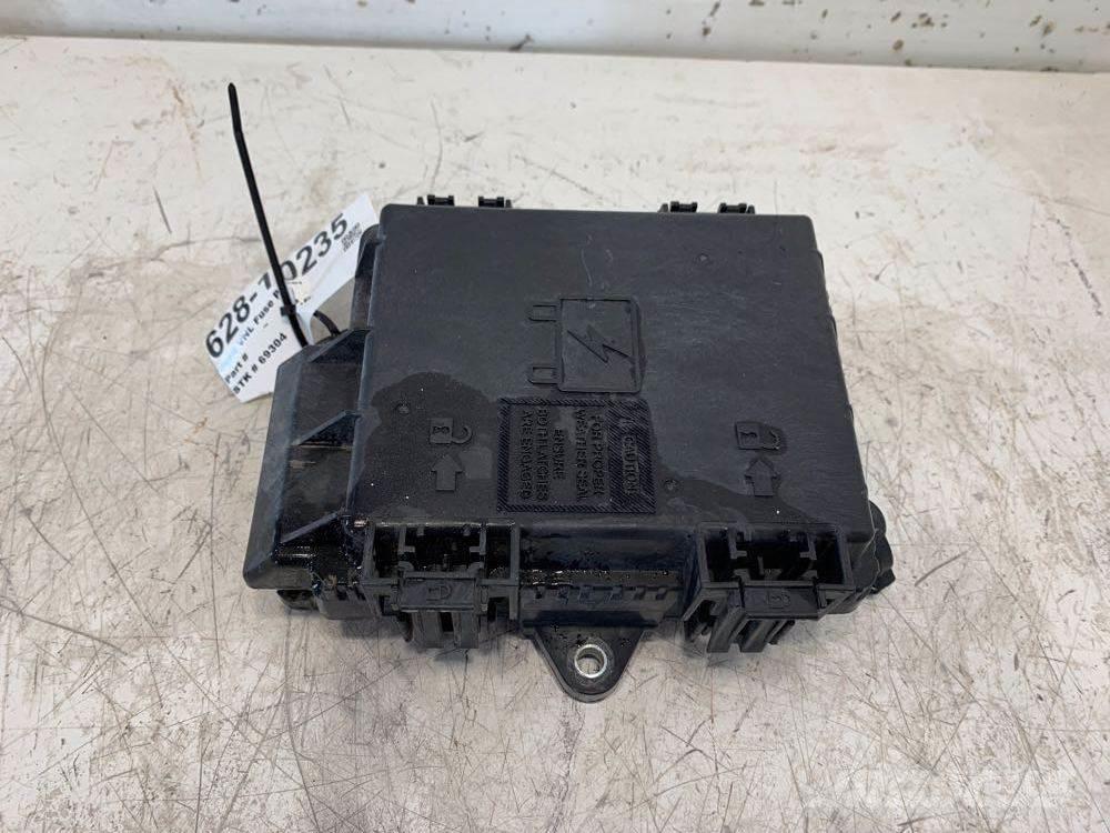 Volvo VNL Electronics