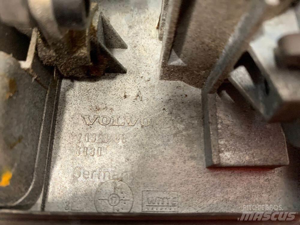 Volvo VNL Other components