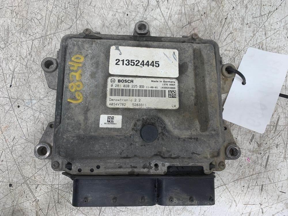 Volvo VNL Other components