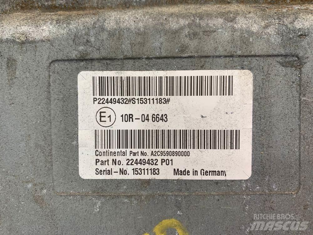 Volvo VNL Other components