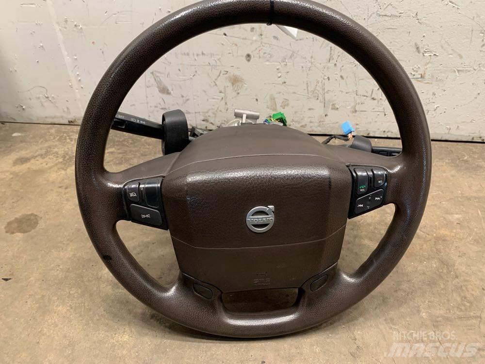 Volvo VNL Other components