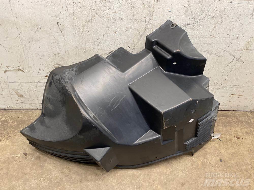 Volvo VNL Other components