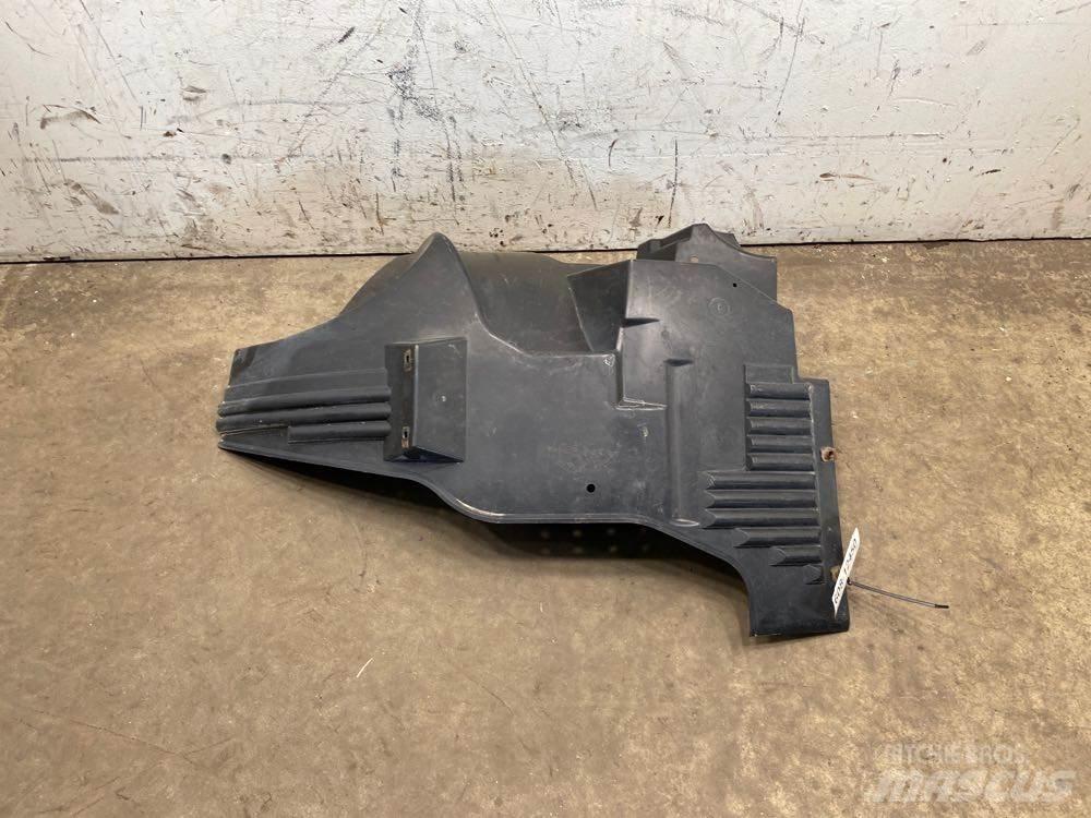 Volvo VNL Other components