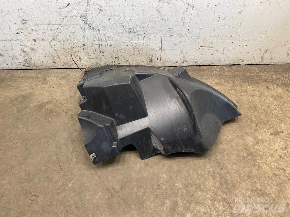 Volvo VNL Other components