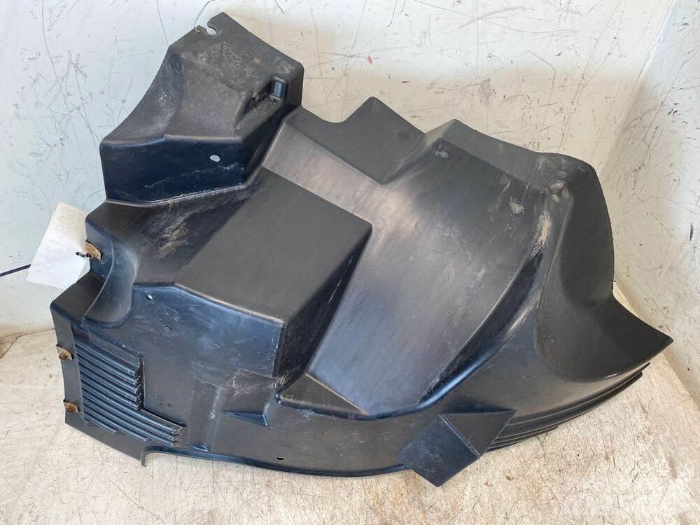 Volvo VNL Other components