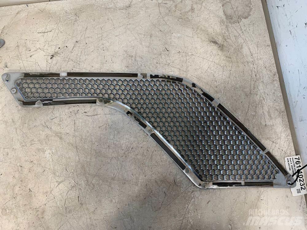 Volvo VNL Other components