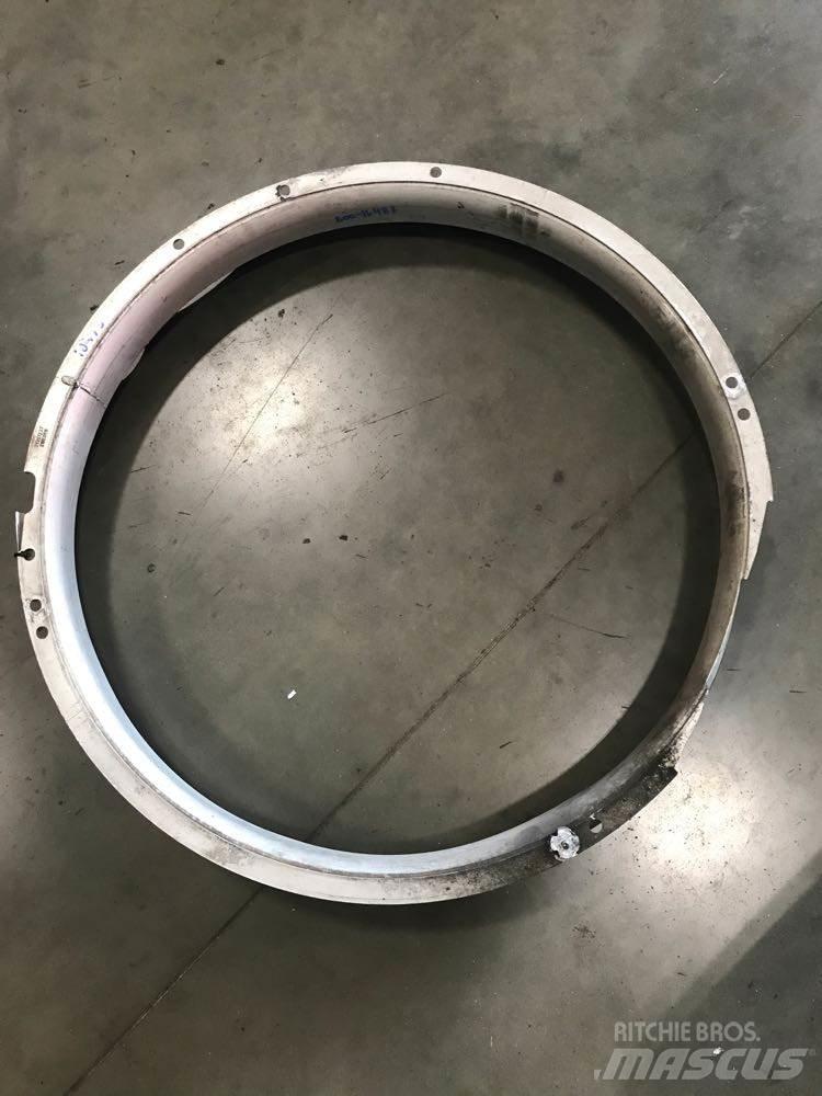 Volvo VNL Other components