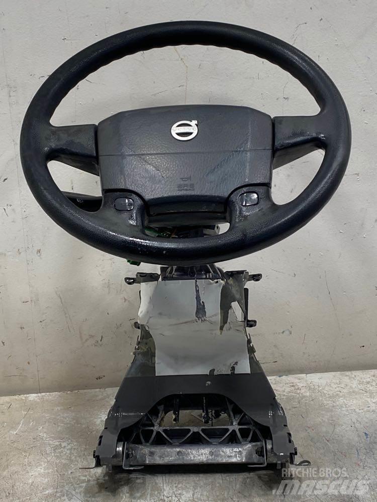 Volvo VNL Other components
