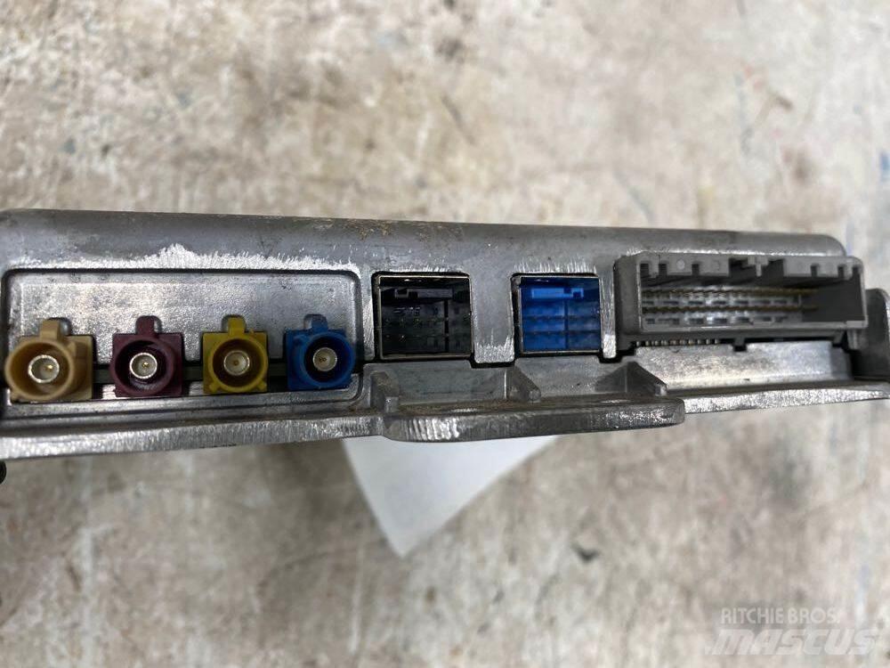 Volvo VNL Cabins and interior
