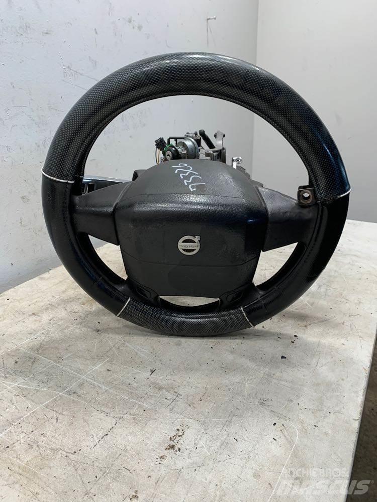 Volvo VNL Other components