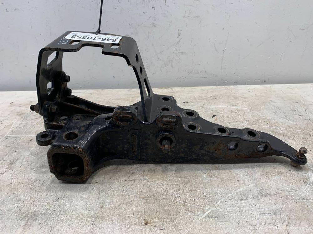 Volvo VNL Other components