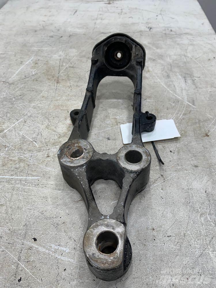 Volvo VNL Other components