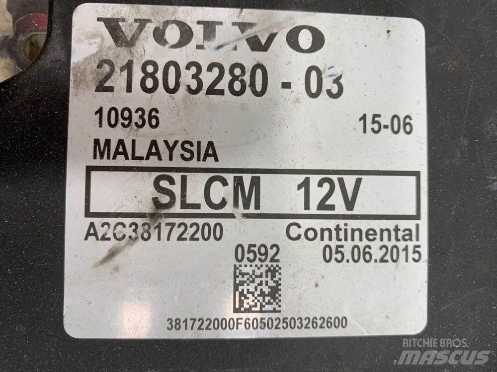 Volvo VNL Cabins and interior