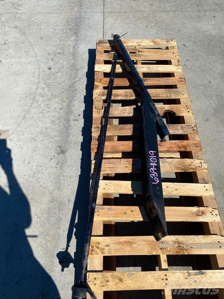 Volvo VNL Other components