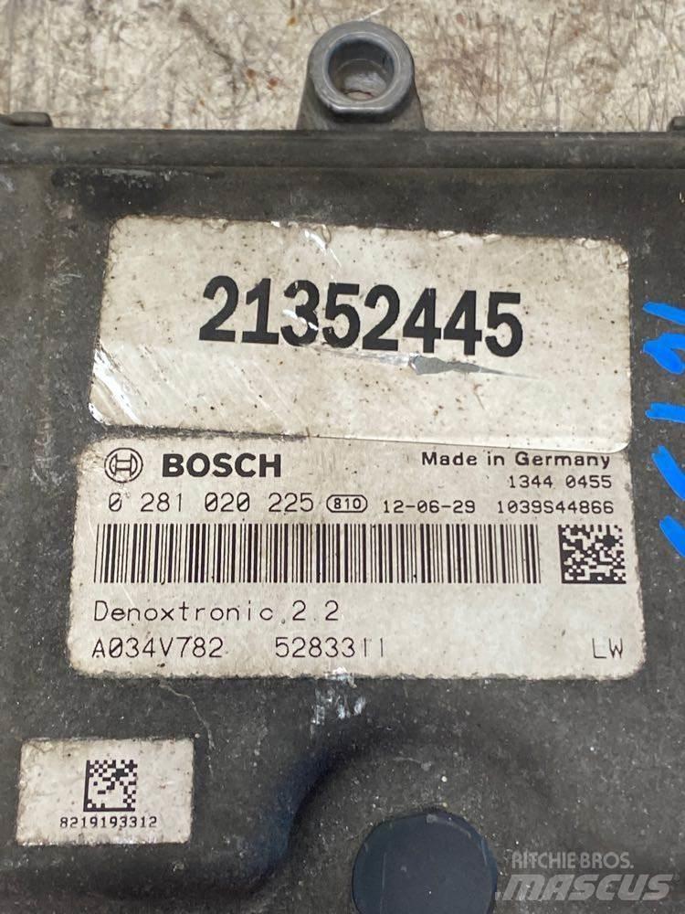 Volvo VNL Other components
