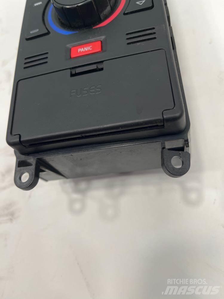 Volvo VNM Electronics