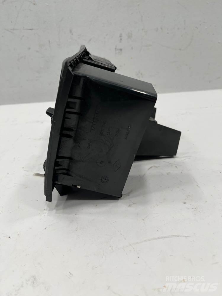 Volvo VNM Other components