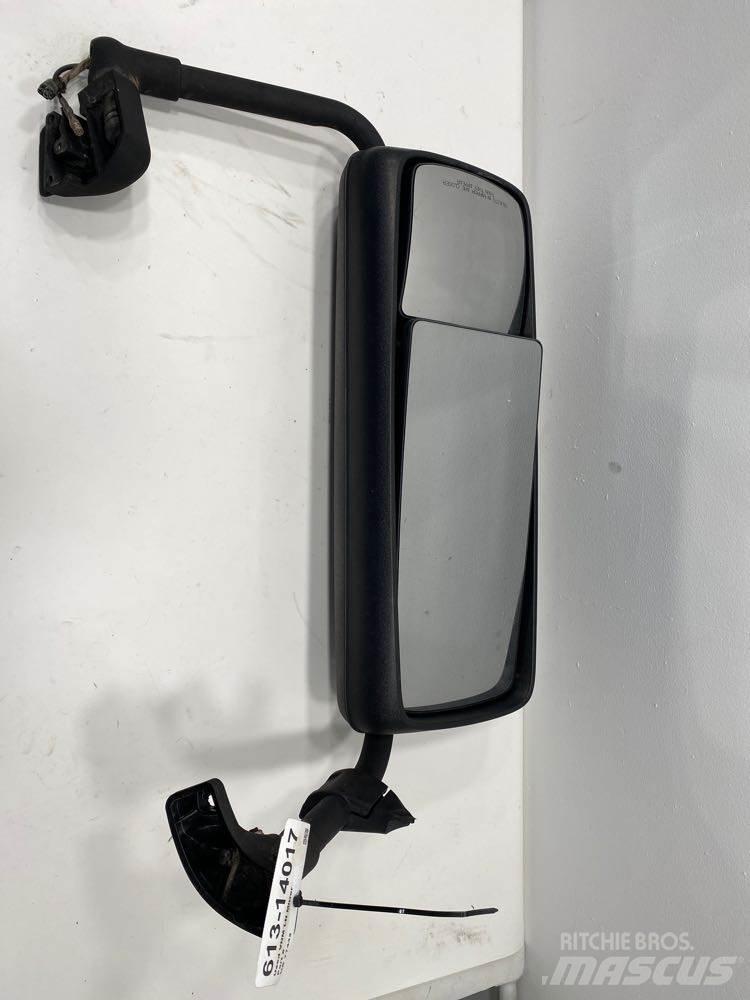 Volvo VNM Other components