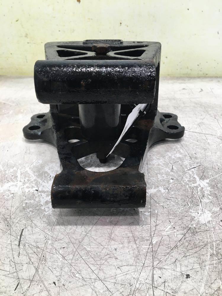 Volvo WCA Chassis and suspension