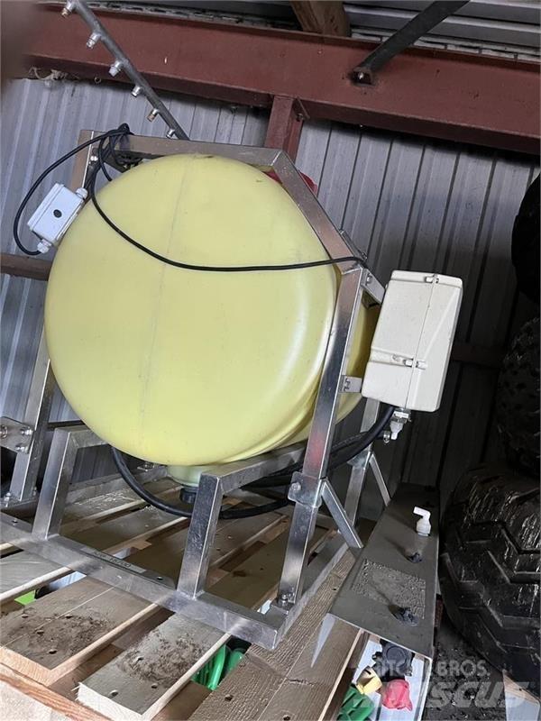  - - - Trailed sprayers