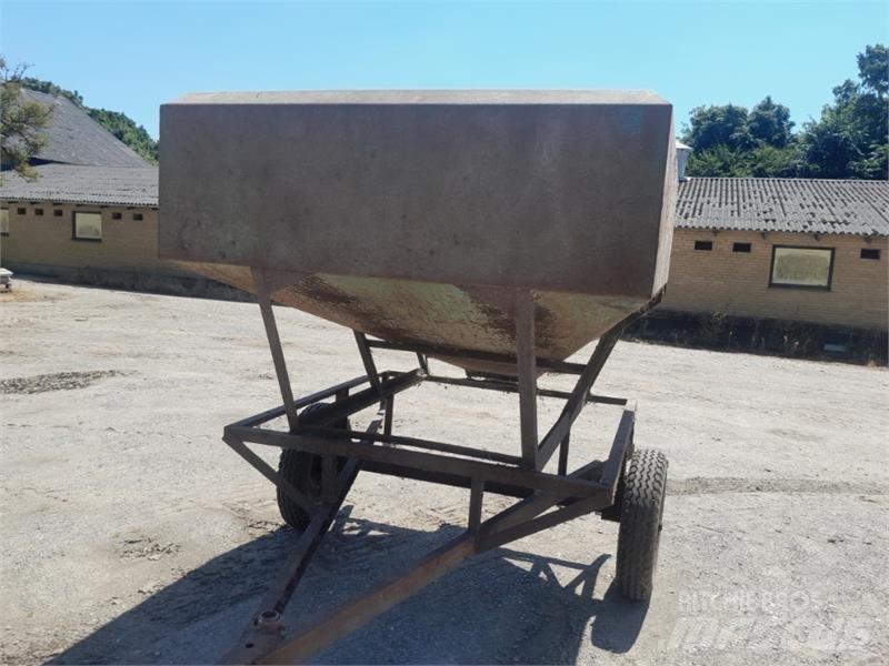 AB  Multi-purpose Trailers