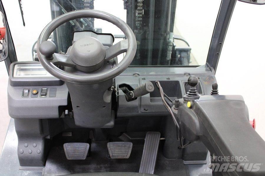 Nissan U1D2A20LQ LPG trucks