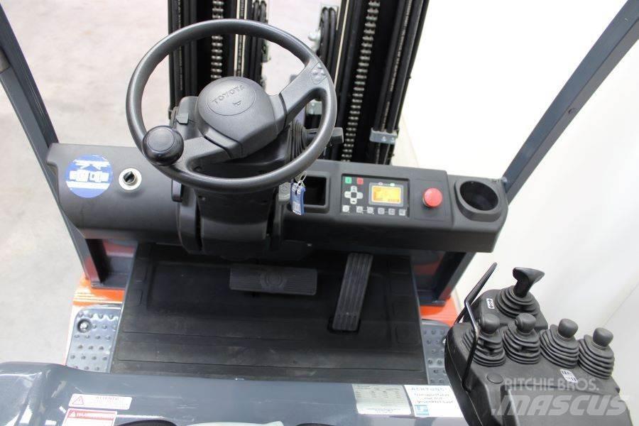 Toyota 8FBMT35 Electric forklift trucks