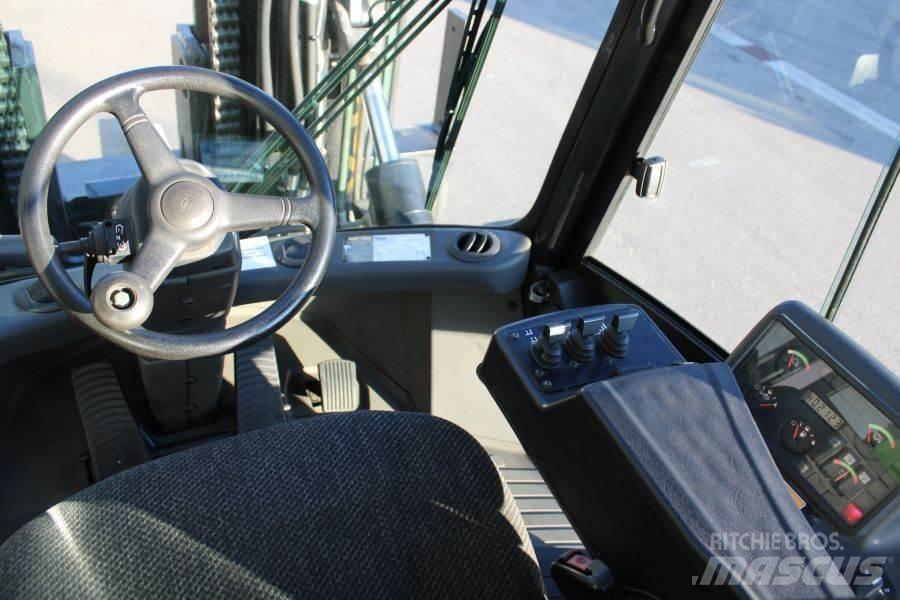 Yale GDP 160 EC Diesel trucks