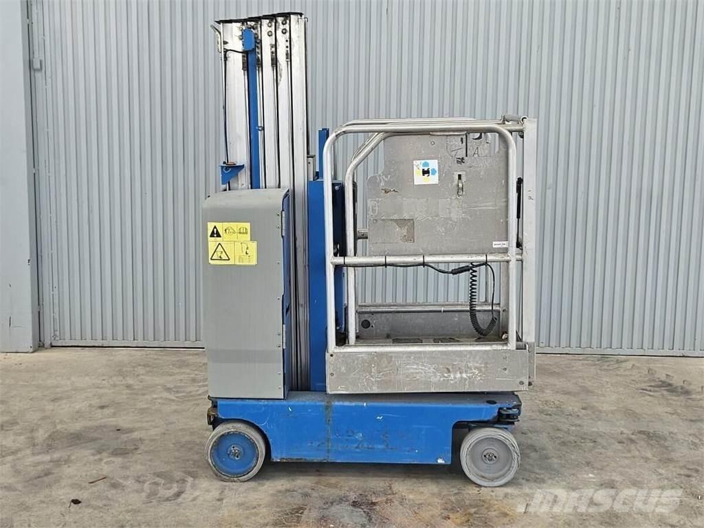 Genie GR-20 Mast climbing work platforms
