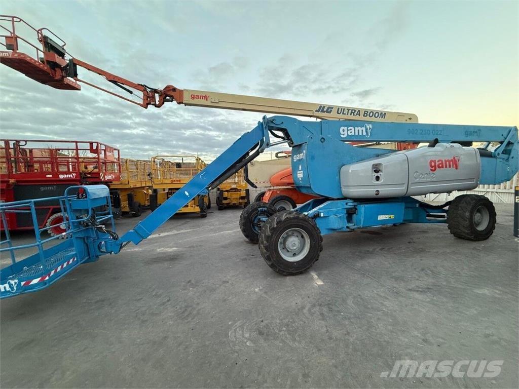 Genie Z-135 Articulated boom lifts