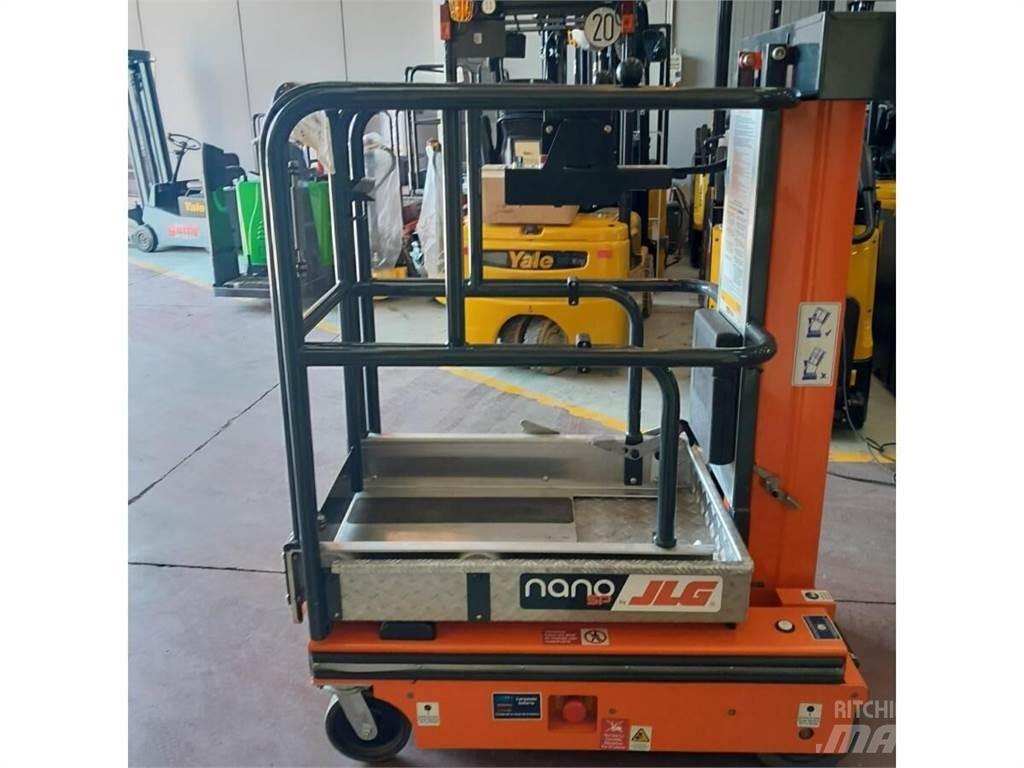 JLG NANO SP Mast climbing work platforms