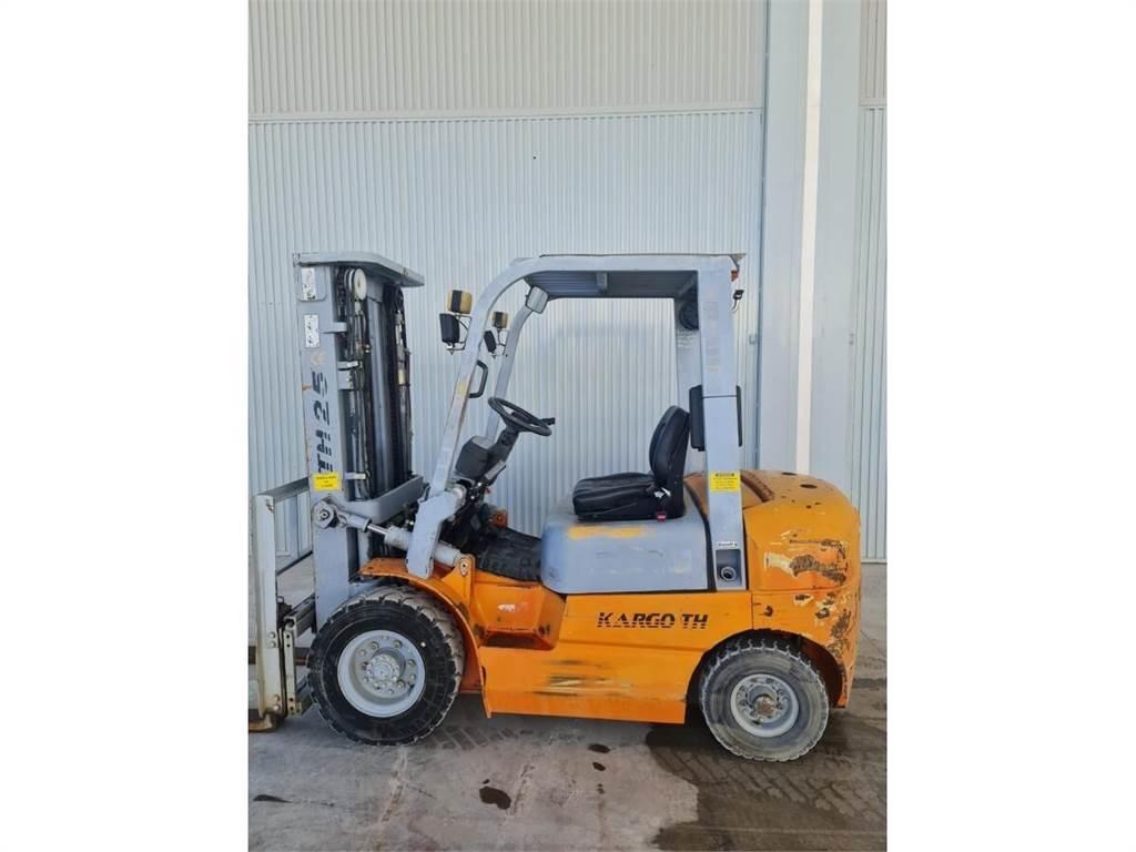 Kargo TH-25 Diesel trucks
