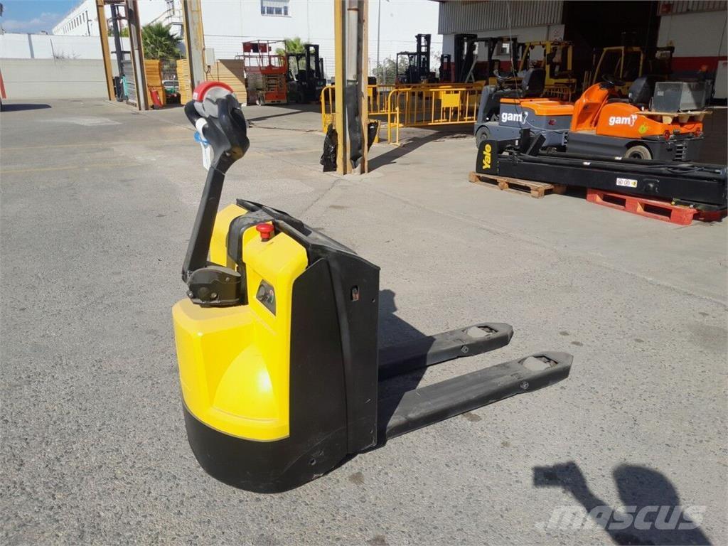 Yale MP20 Low lifter