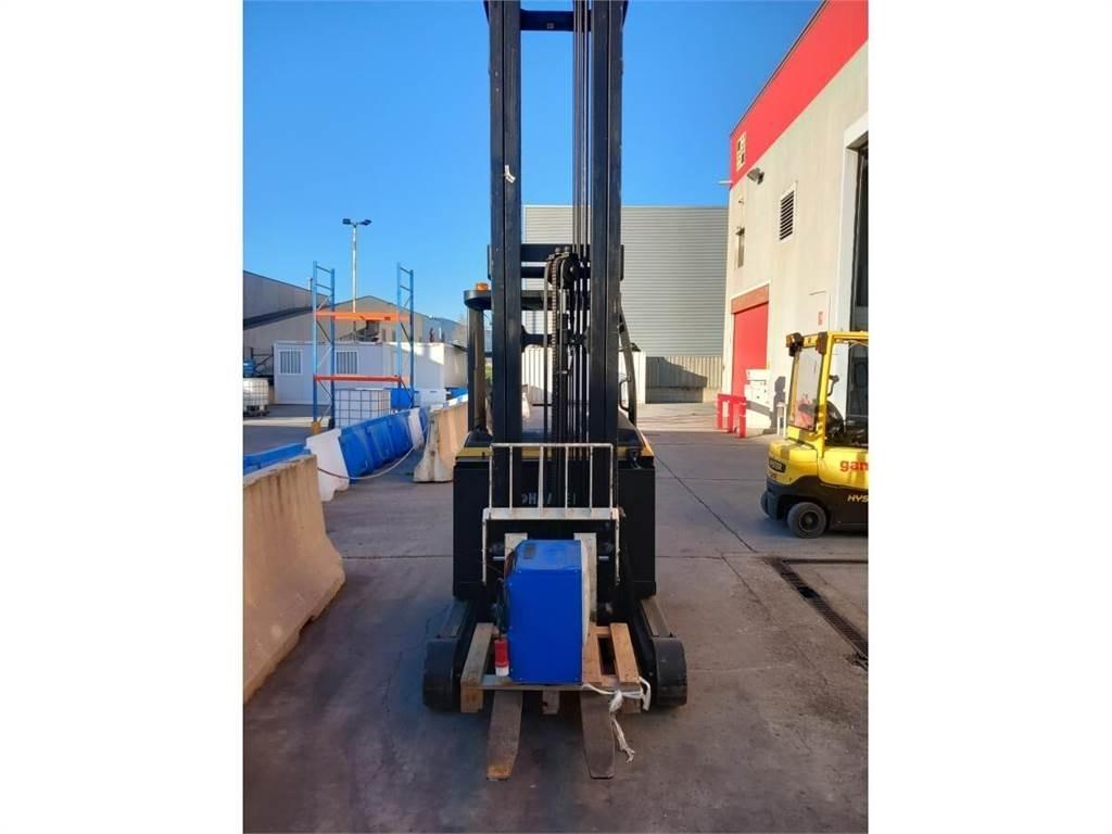Yale MR14 Reach truck