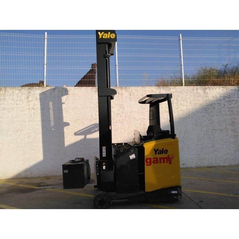 Yale MR14 Reach truck