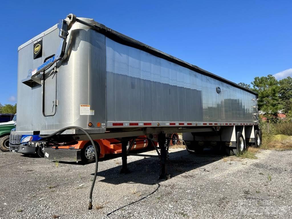 Mack  Tipper trailers