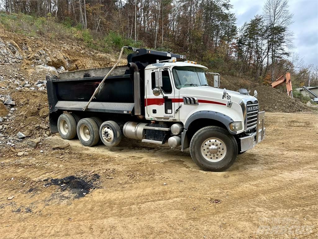 Mack GU713 Tipper trucks